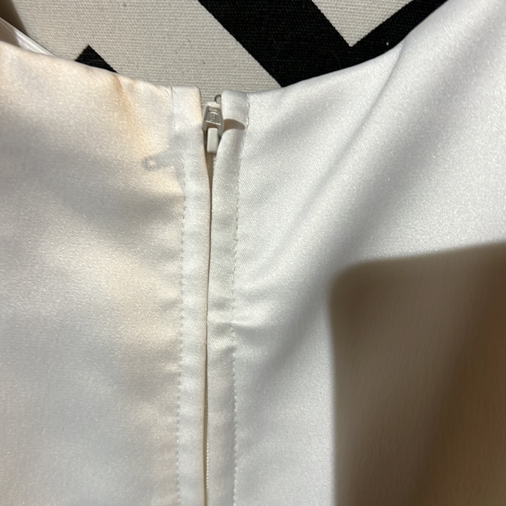 Cachet - Picture 2 of 7